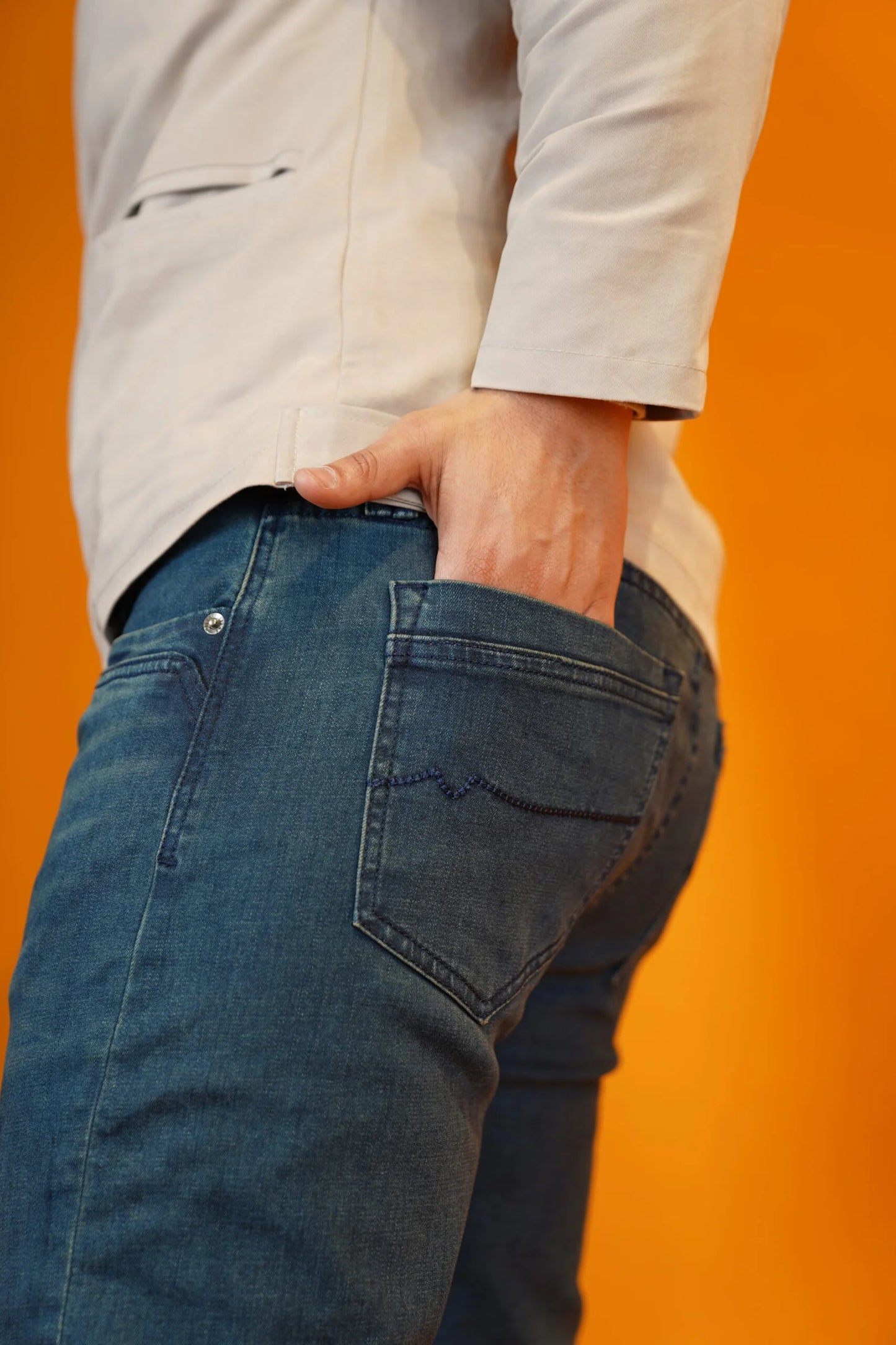 STRAIGHT FIT SALVADOR 01 JEANS B5000